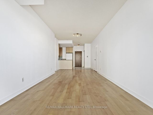 426 - 50 Power St
