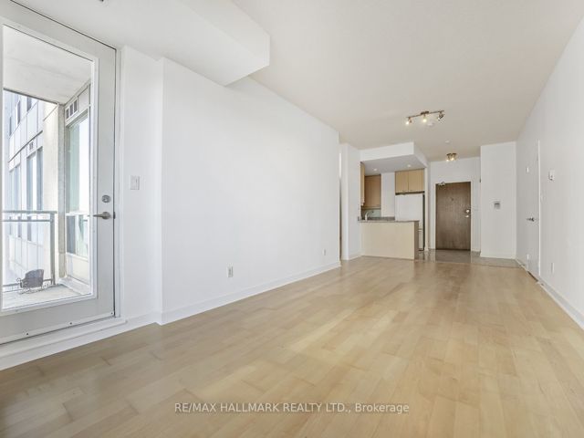 426 - 50 Power St