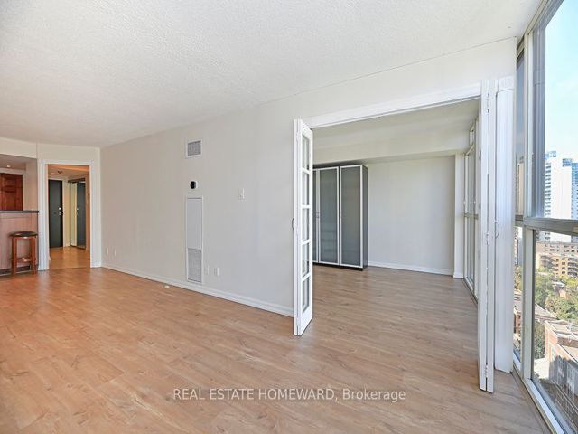 2104 - 15 Maitland Pl