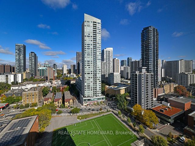 2104 - 15 Maitland Pl