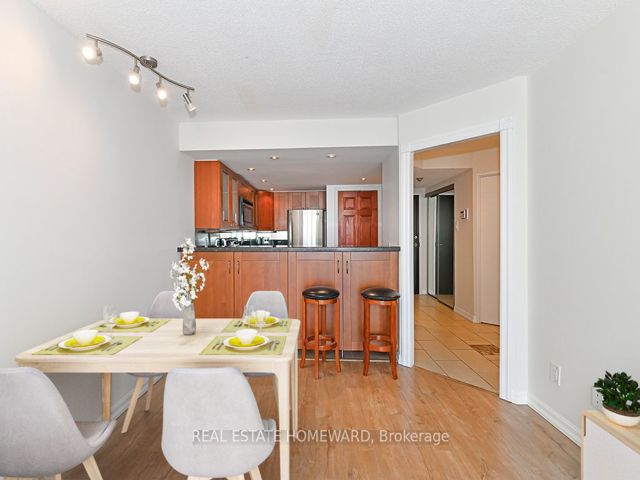 2104 - 15 Maitland Pl