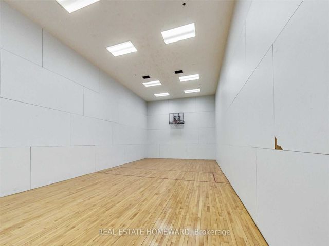 2104 - 15 Maitland Pl