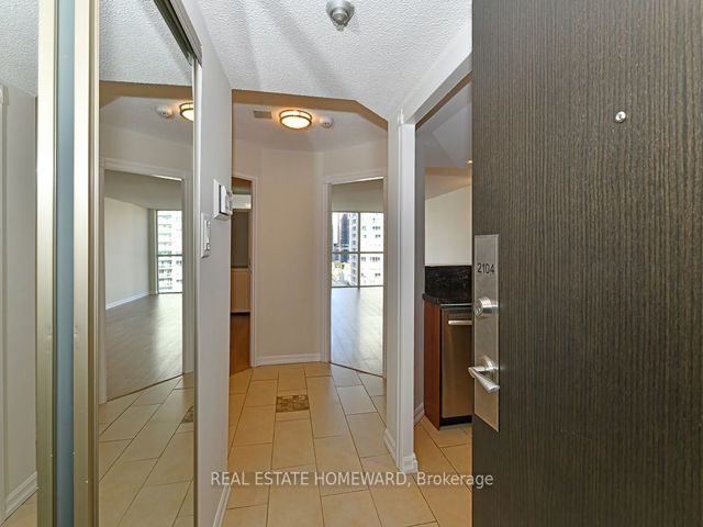 2104 - 15 Maitland Pl