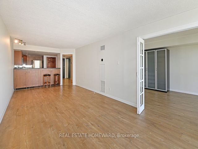 2104 - 15 Maitland Pl