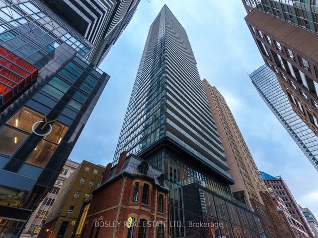 1206 - 15 Grenville St