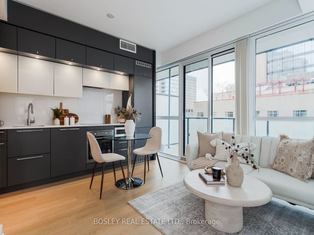 1206 - 15 Grenville St