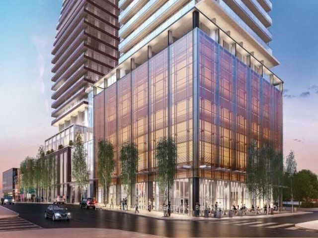 2204 - 501 Yonge St