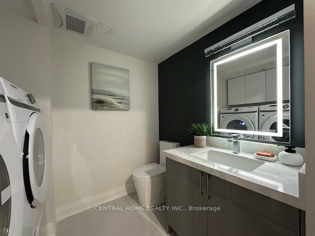 2502 - 85 Skymark Dr