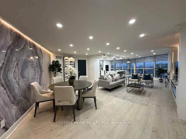2502 - 85 Skymark Dr