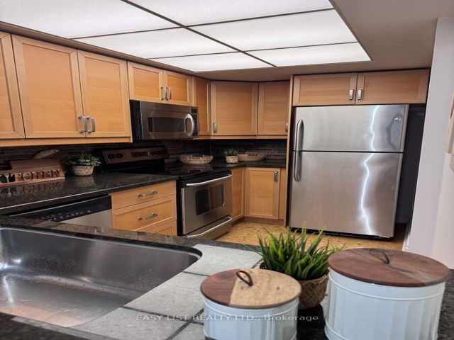 213 - 1200 Don Mills Rd