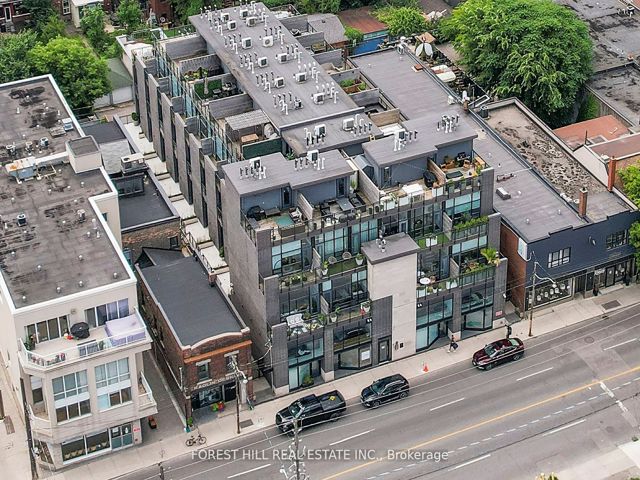 112 - 483 Dupont St