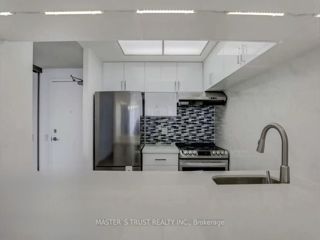 1602 - 7 Bishop Ave