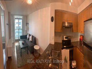 1017 - 509 Beecroft Rd