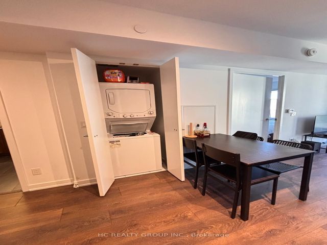 1301 - 18 Maitland Terr