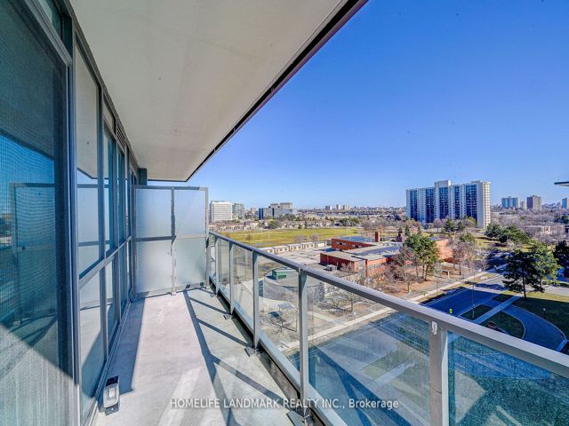 809 - 32 Forest Manor Rd