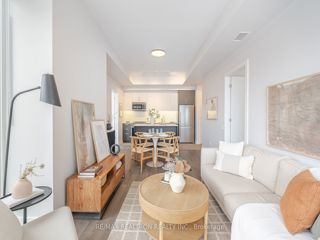 407 - 664 Spadina Ave
