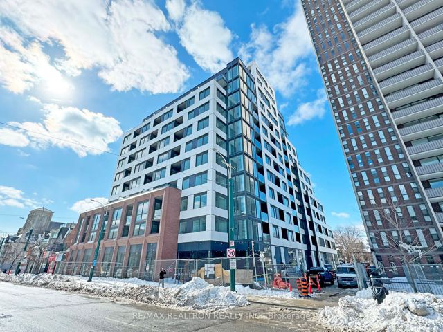407 - 664 Spadina Ave