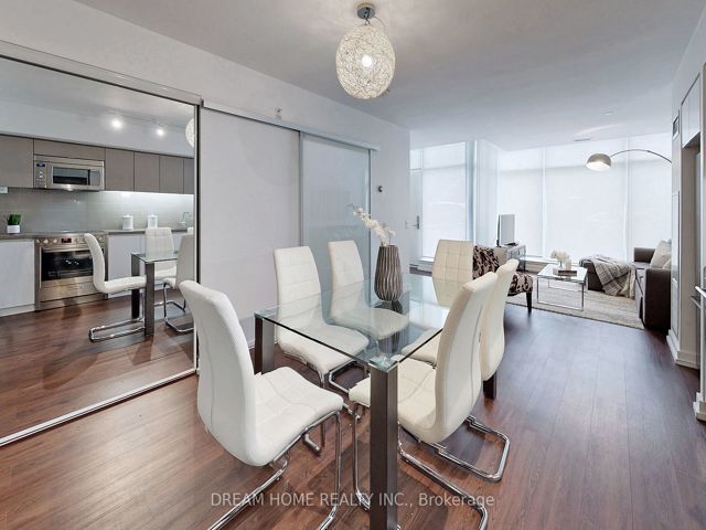 TH01 - 62 Dan Leckie Way