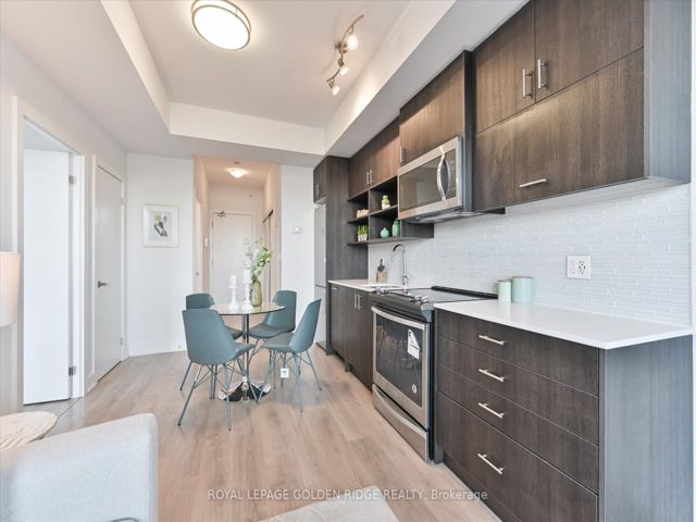 309 - 150 Fairview Mall Dr