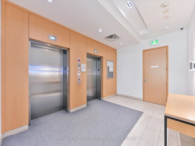 309 - 150 Fairview Mall Dr