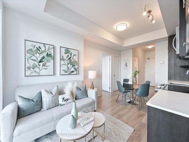 309 - 150 Fairview Mall Dr