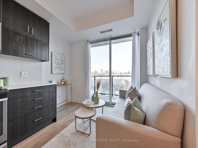 309 - 150 Fairview Mall Dr