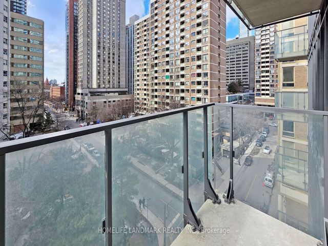 606 - 75 St Nicholas St