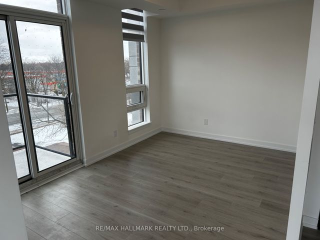 4 - 35-851 Sheppard Ave W