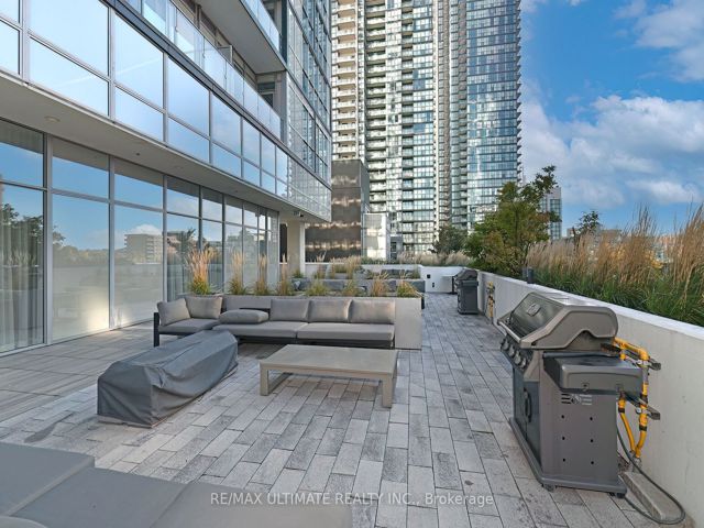 410 - 5180 Yonge St
