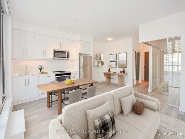 410 - 5180 Yonge St