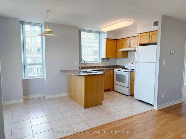 2308 - 18 Spring Garden Ave