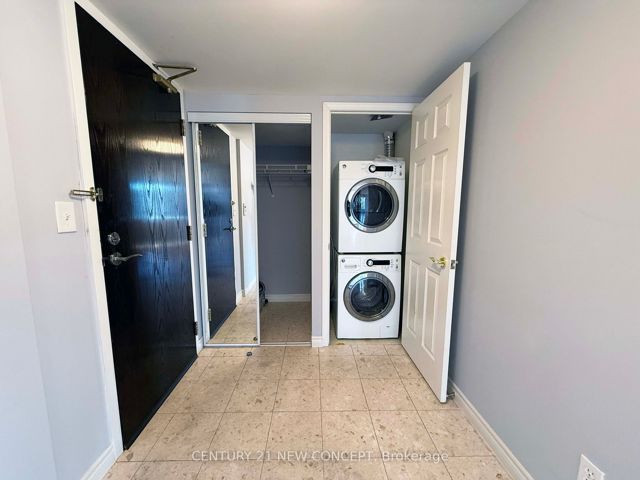 2308 - 18 Spring Garden Ave