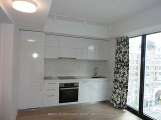 813 - 188 Cumberland St