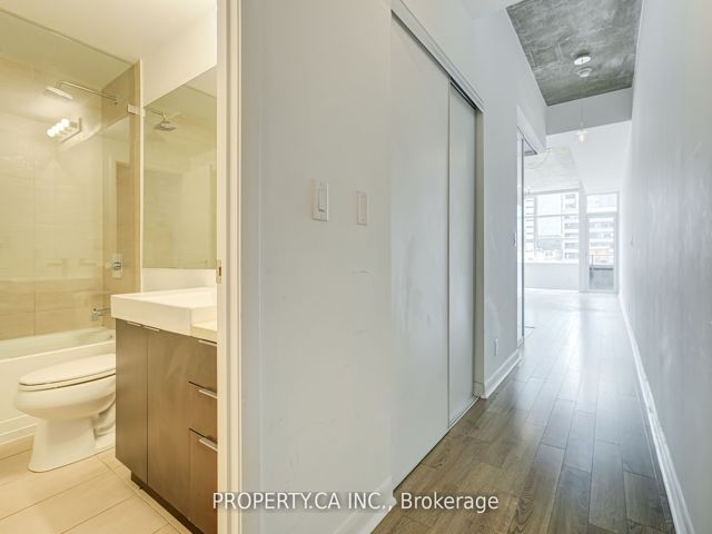 509 - 478 King St W