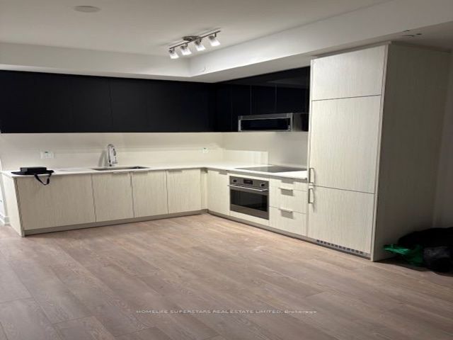 1509 - 308 Jarvis St E