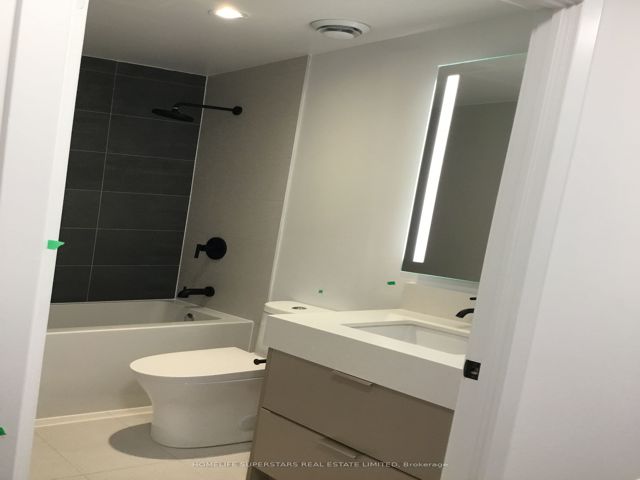 1509 - 308 Jarvis St E