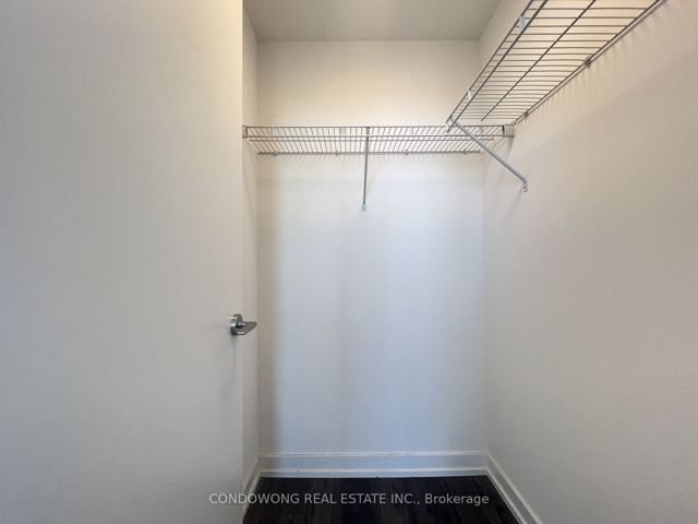 1111 - 33 Helendale Ave