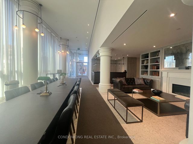1111 - 33 Helendale Ave