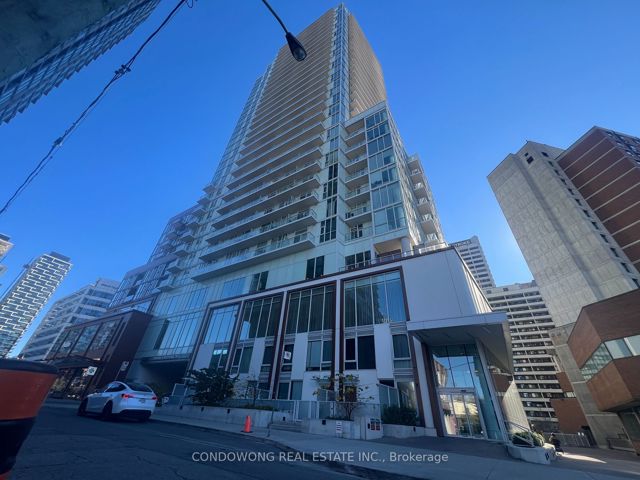 1111 - 33 Helendale Ave