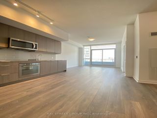 302 - 36 Forest Manor Rd