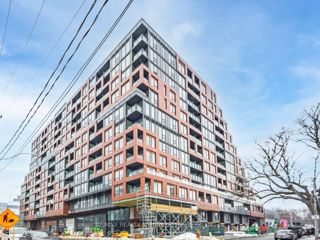 236 - 28 Eastern Ave