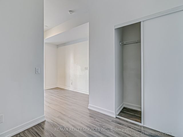 1719 - 20 Edward St