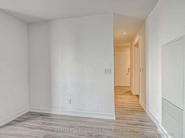 1719 - 20 Edward St