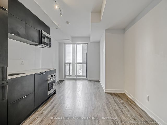 1719 - 20 Edward St