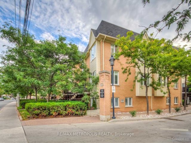 Th27 - 208 Niagara St