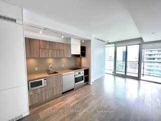 3210 - 125 Peter St