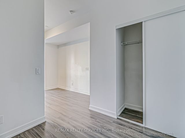 1719 - 20 Edward St
