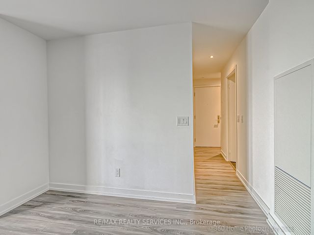 1719 - 20 Edward St