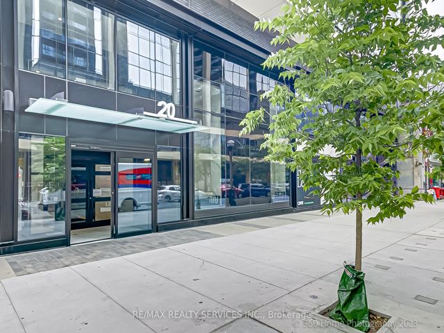 1719 - 20 Edward St