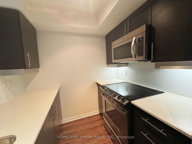 642 - 38 Grand Magazine St
